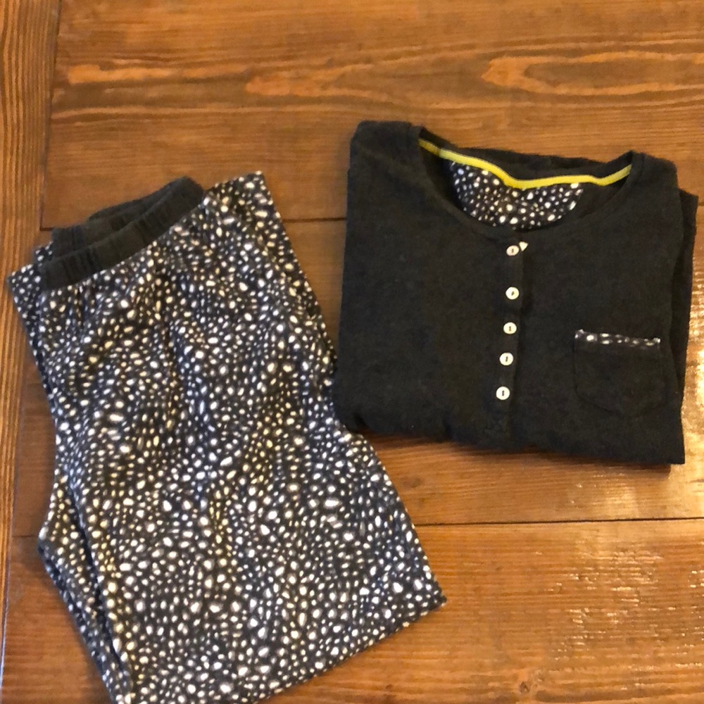 PJ set